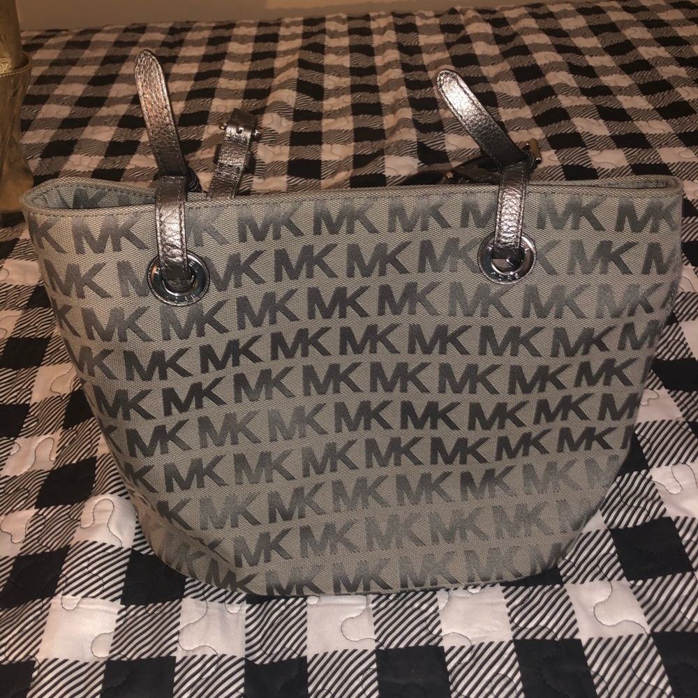 Micheal Kors